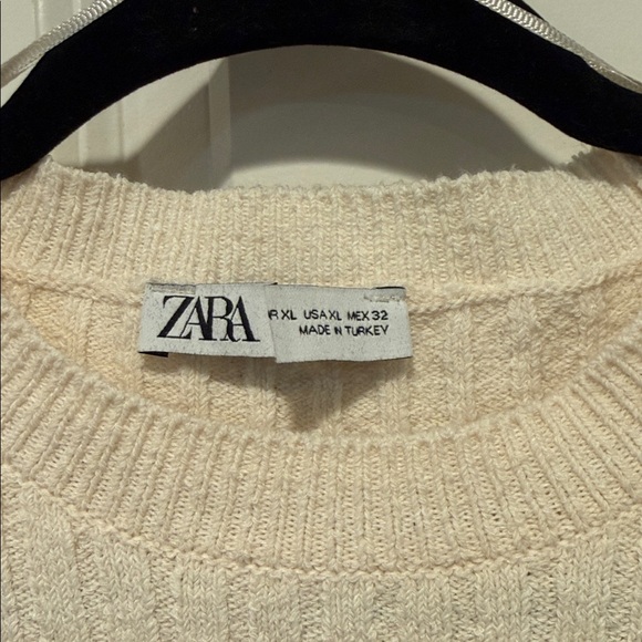 Zara Cream Ribbed Cropped Sweater - Picture 2 of 7